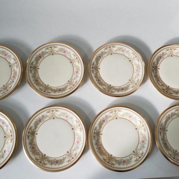 Lenox CASTLE GARDEN Bread & Butter (8) Plates 6.5" Just Displayed No Use Marks - Picture 4 of 5